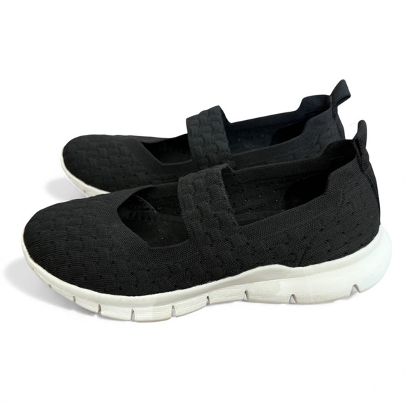 bernie mev. Shoes - Bernie Mev New York Woven Mary Jane Flats Black Comfort Shoes Size 40